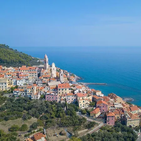 Boccaccio - Flat With Balcony, Near Marina & - Happy *